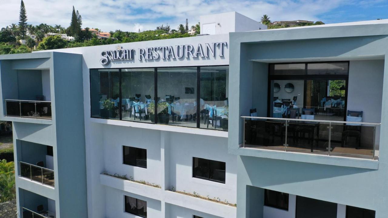 Skylight Suites Hotel Puerto Plata Exterior photo