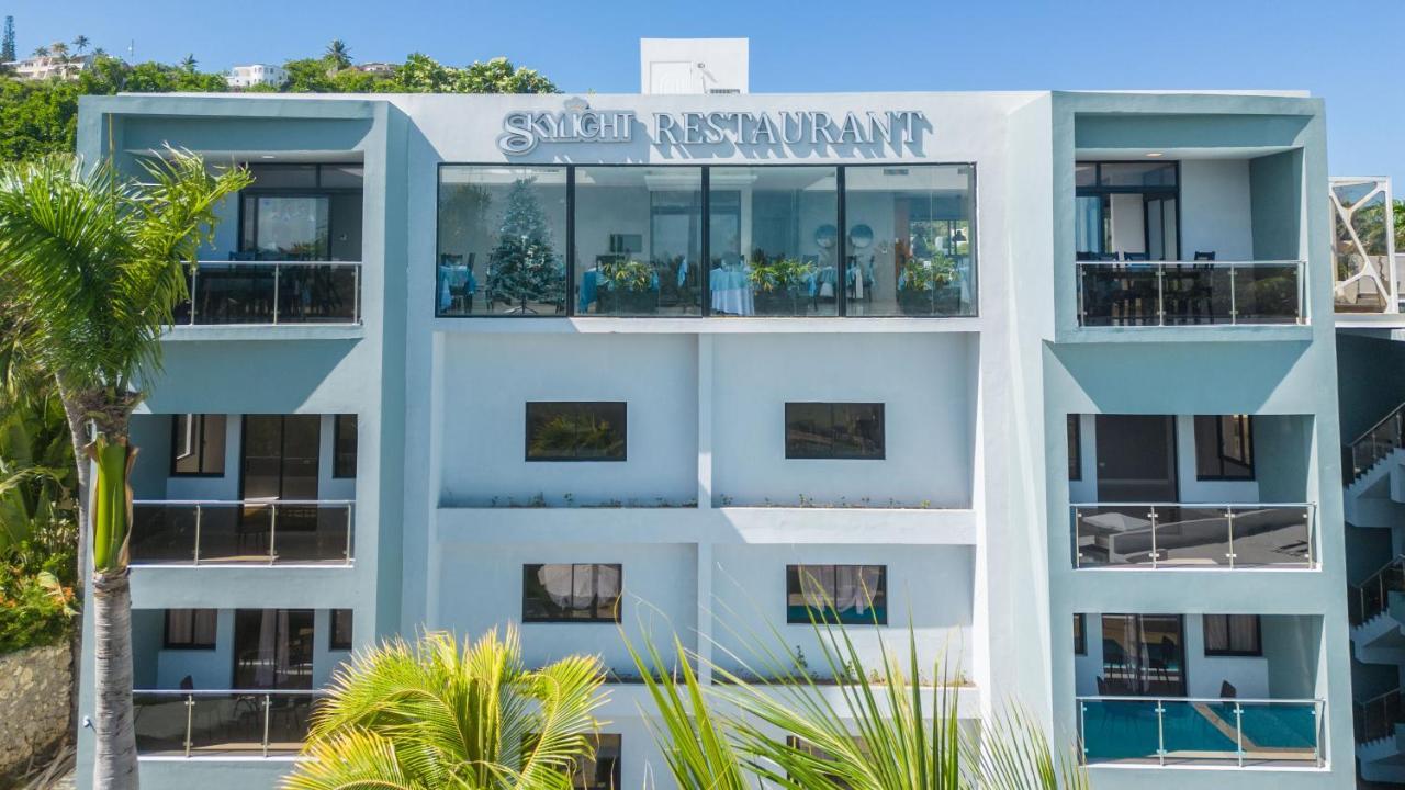 Skylight Suites Hotel Puerto Plata Exterior photo